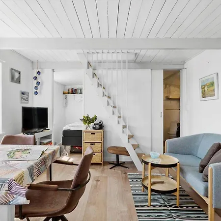 4715-ronne-redningsvejen-3 * Rønne