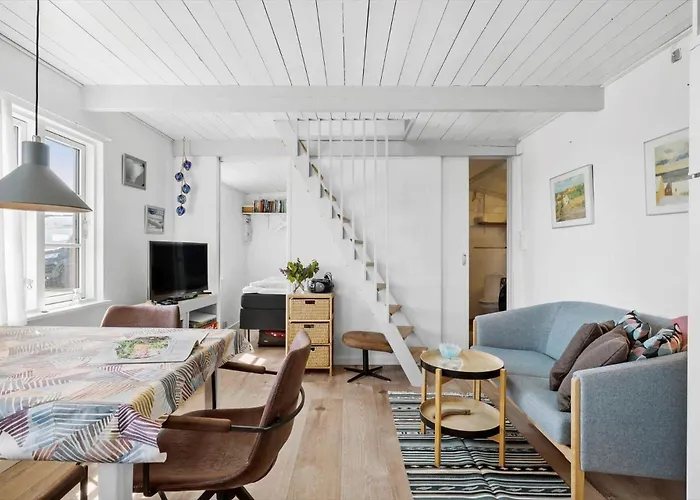 4715-ronne-redningsvejen-3 * Rønne